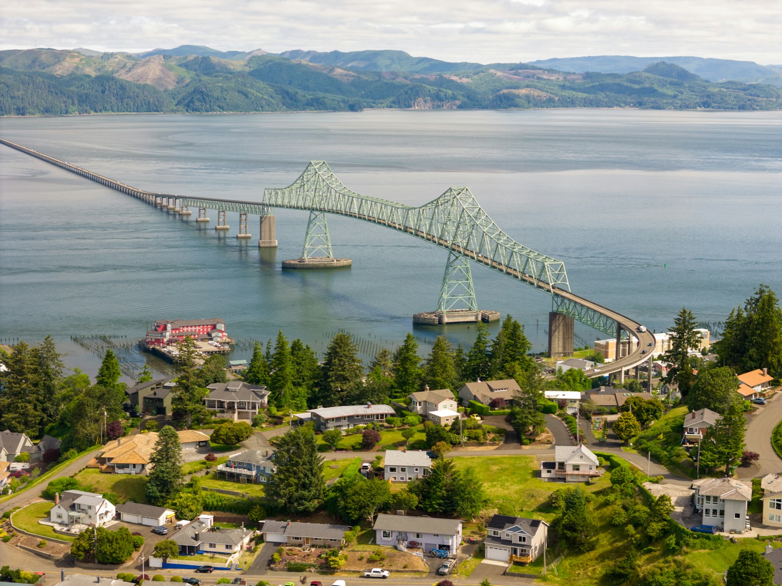 astoria, oregon, storyrise project